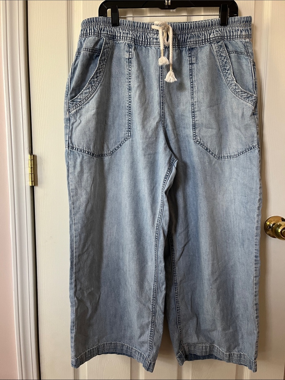 We The Free Easy Peasy Pull On Light Blue Women's Wide-Leg Drawstring Jeans
